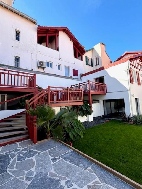 Residence Kemaris Biarritz Exteriör bild