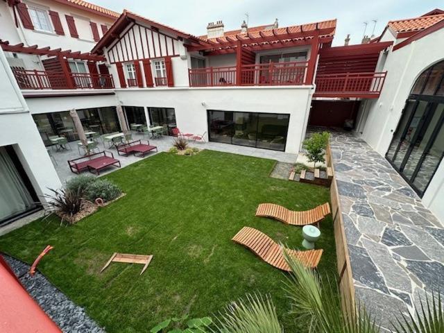 Residence Kemaris Biarritz Exteriör bild