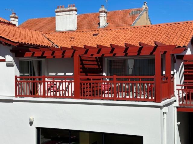 Residence Kemaris Biarritz Exteriör bild
